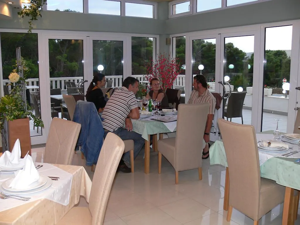 Apartments Silvana Trogir