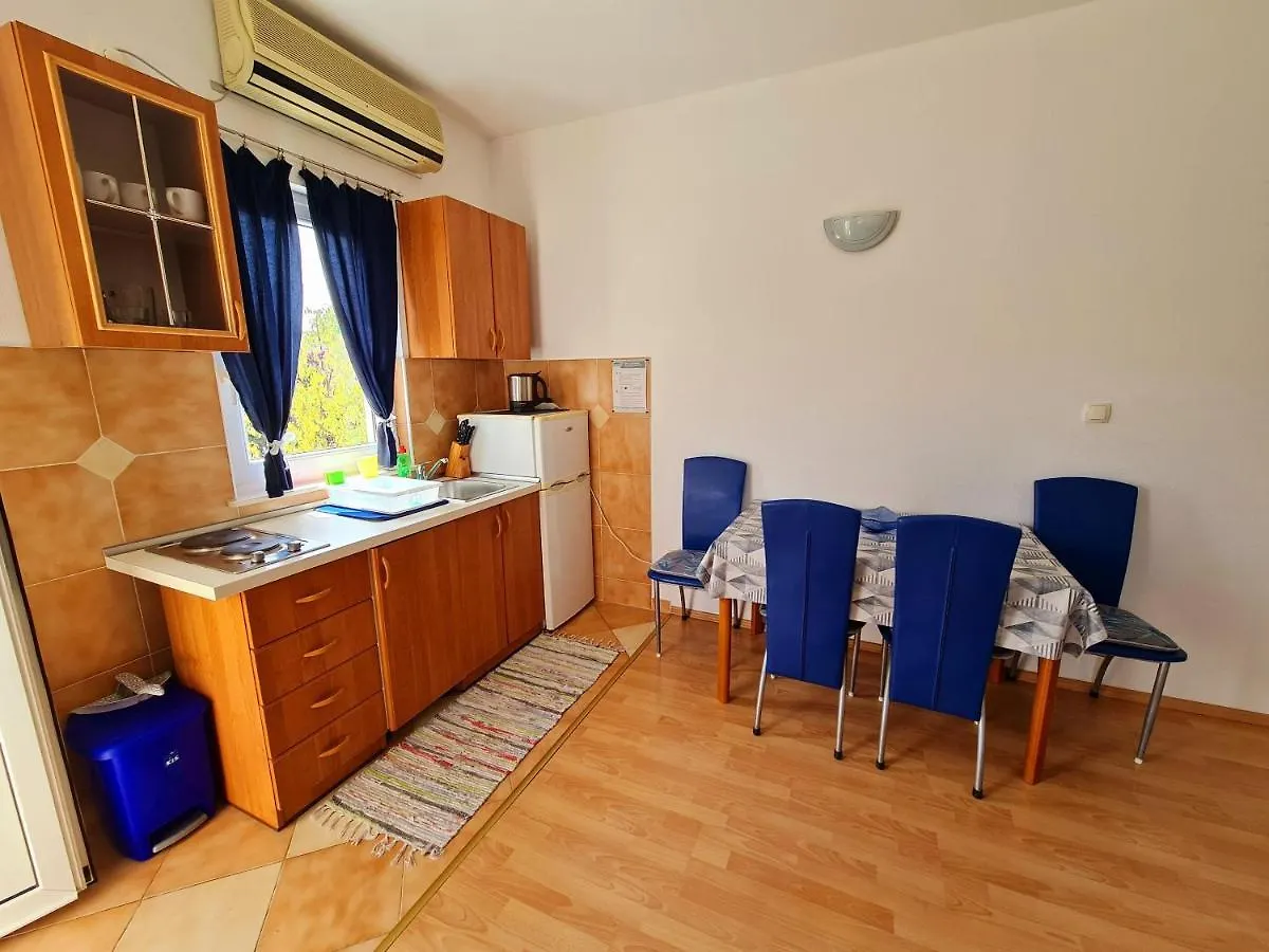 Apartments Silvana Trogir