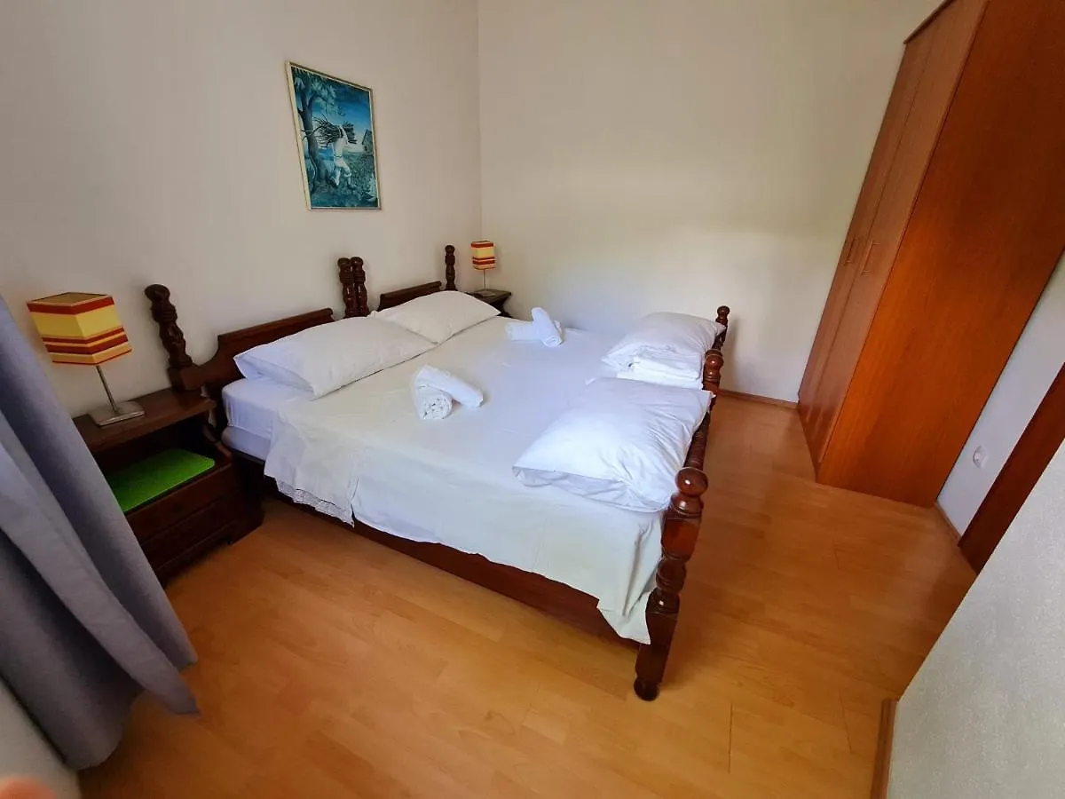 Apartments Silvana Trogir Hırvatistan