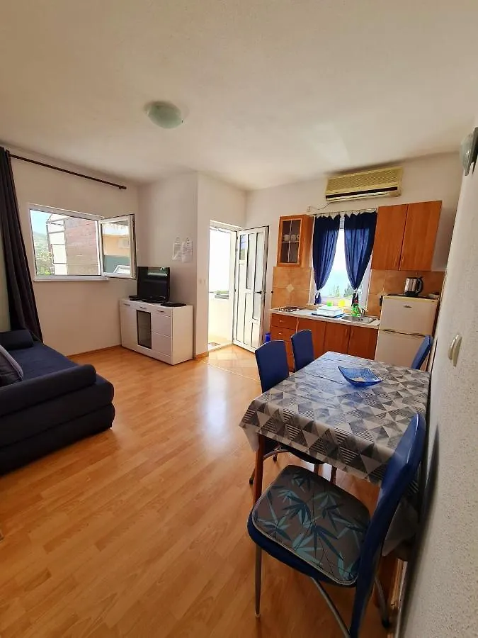 Apartments Silvana Trogir